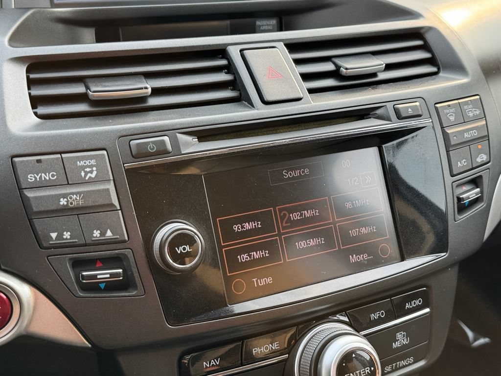 Used 2015 Honda Crosstour EX-L image 23