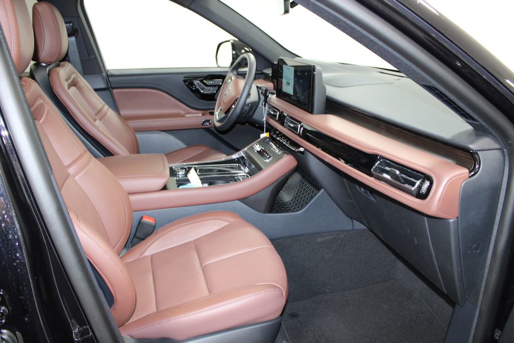 New 2026 Lincoln Aviator Reserve image 29