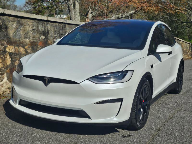 Used 2023 Tesla Model X Plaid image 14