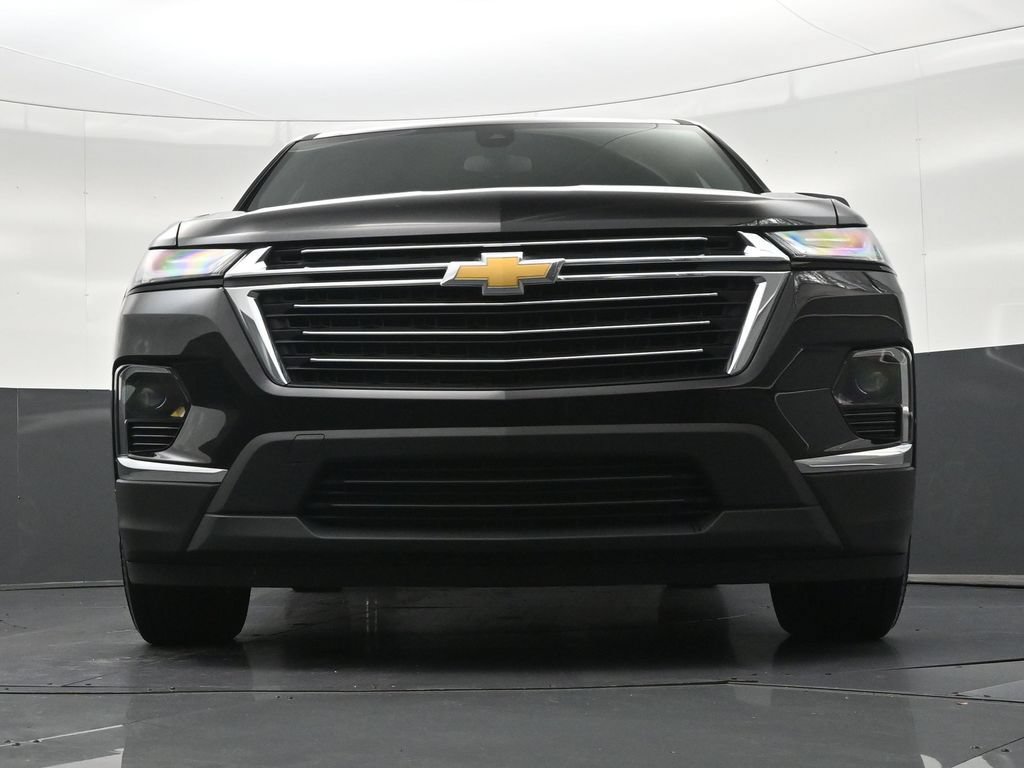 Used 2024 Chevrolet Traverse LT FWD image 32