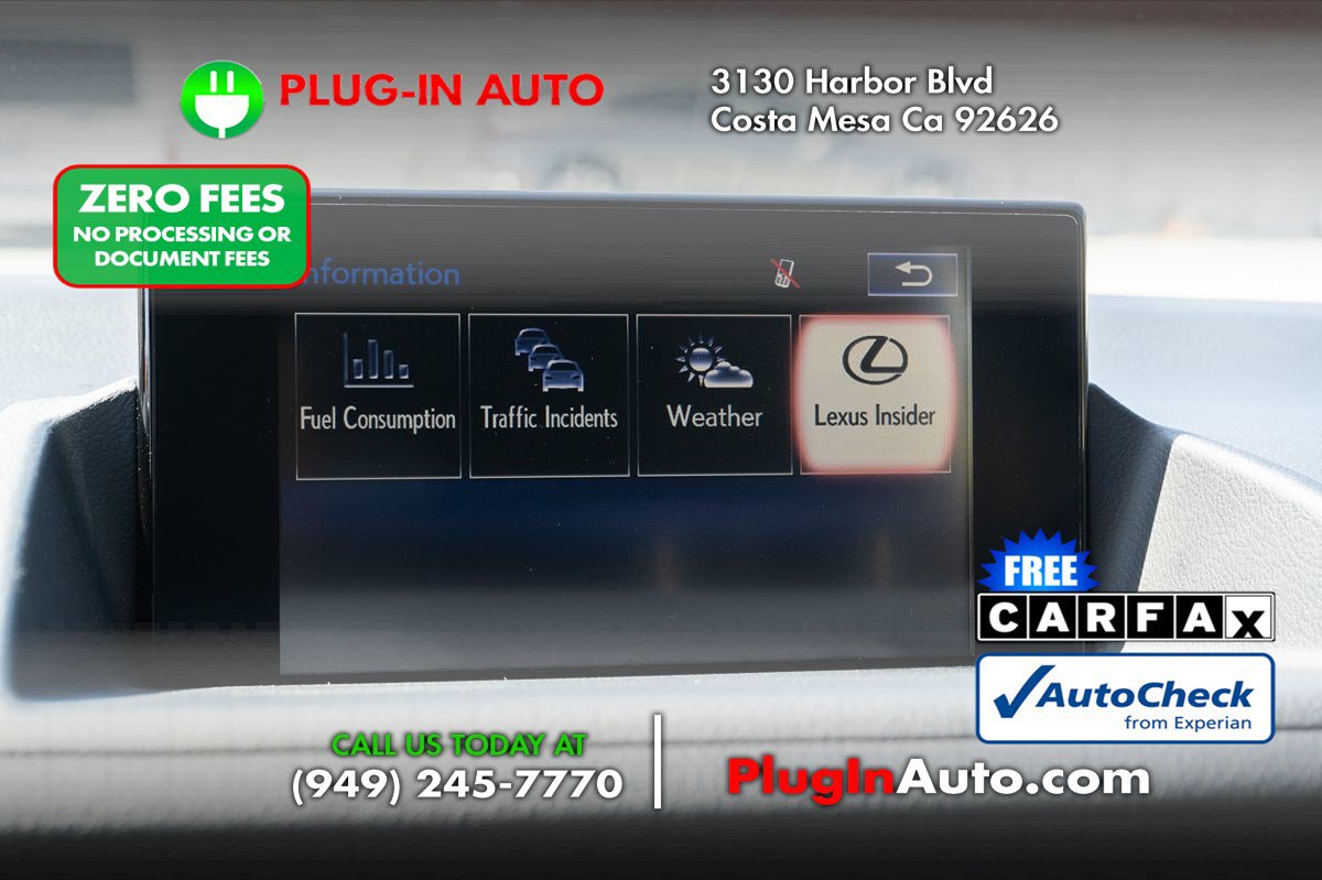 Used 2016 Lexus CT 200h w/ Navigation Package FWD image 29