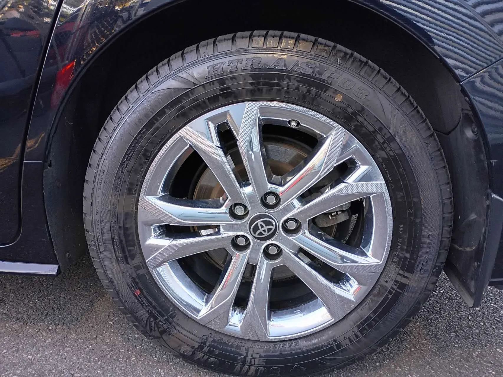 Used 2022 Toyota Sienna XSE AWD/4WD image 24