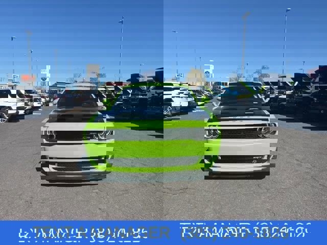 Used 2015 Dodge Challenger SRT Hellcat image 4