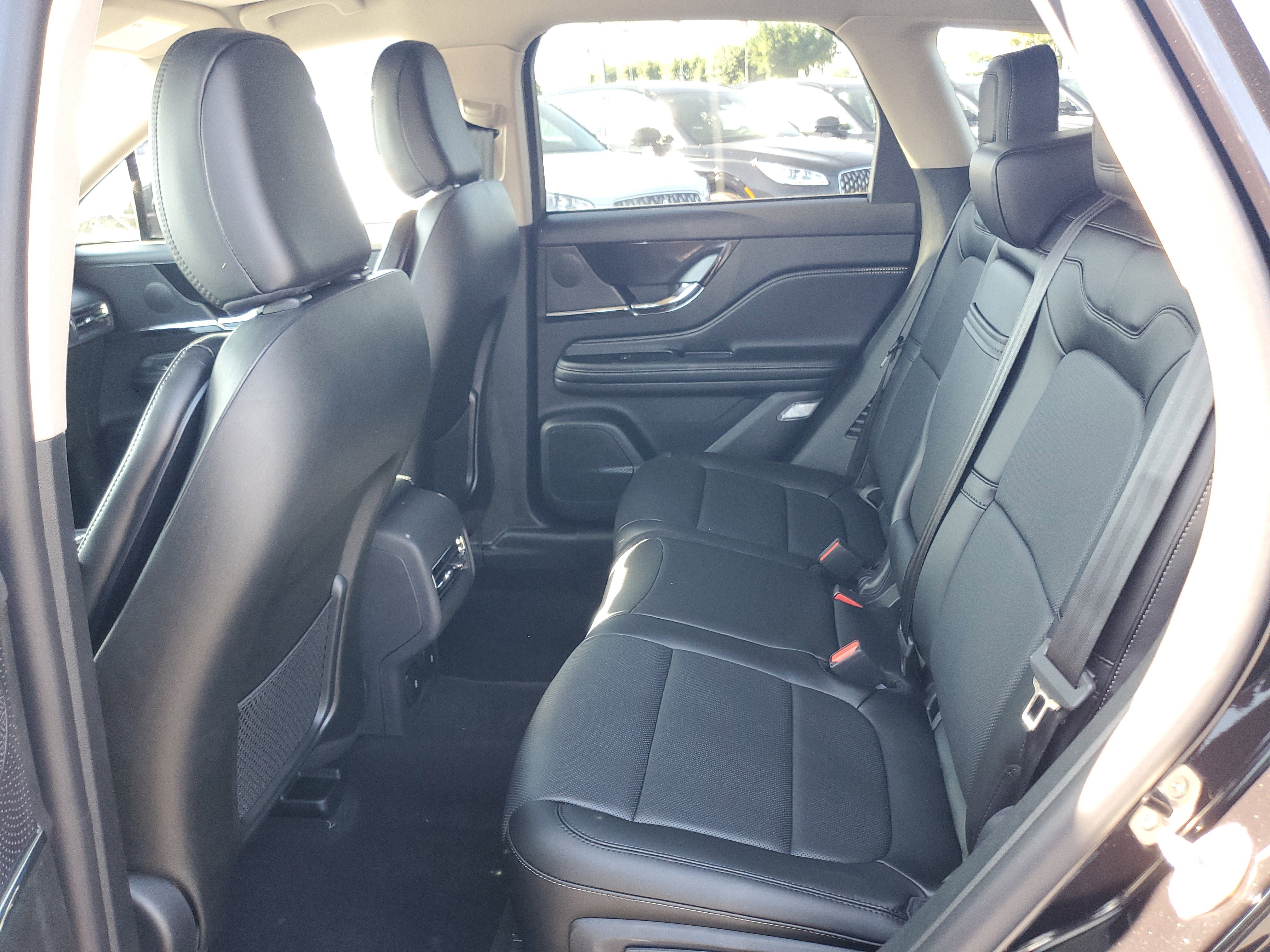 New 2025 Lincoln Corsair Reserve image 25