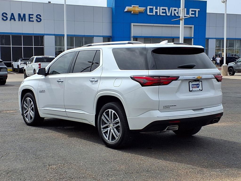 Used 2023 Chevrolet Traverse High Country w/ LPO, Floor Liner Package FWD image 5