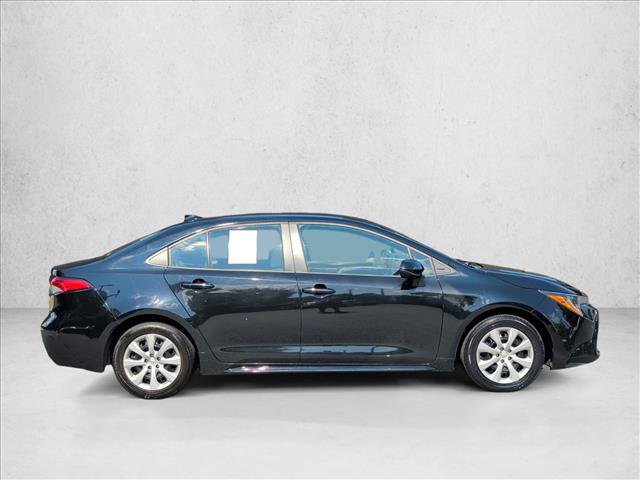 Used 2024 Toyota Corolla LE FWD image 4