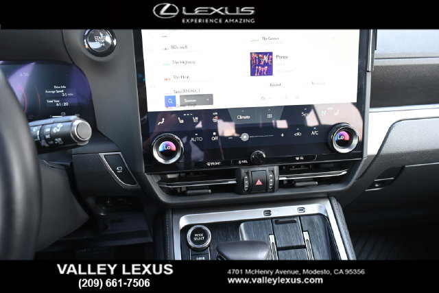 Used 2025 Lexus GX 550 AWD/4WD image 8