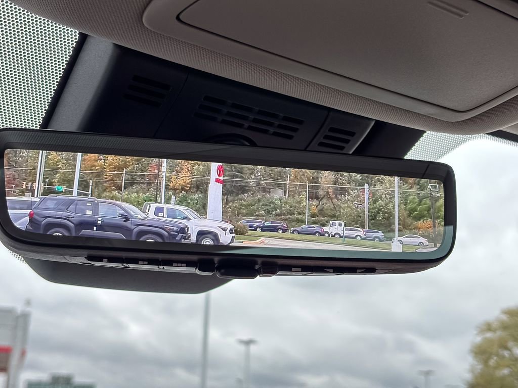 New 2026 Toyota Grand Highlander Platinum image 25