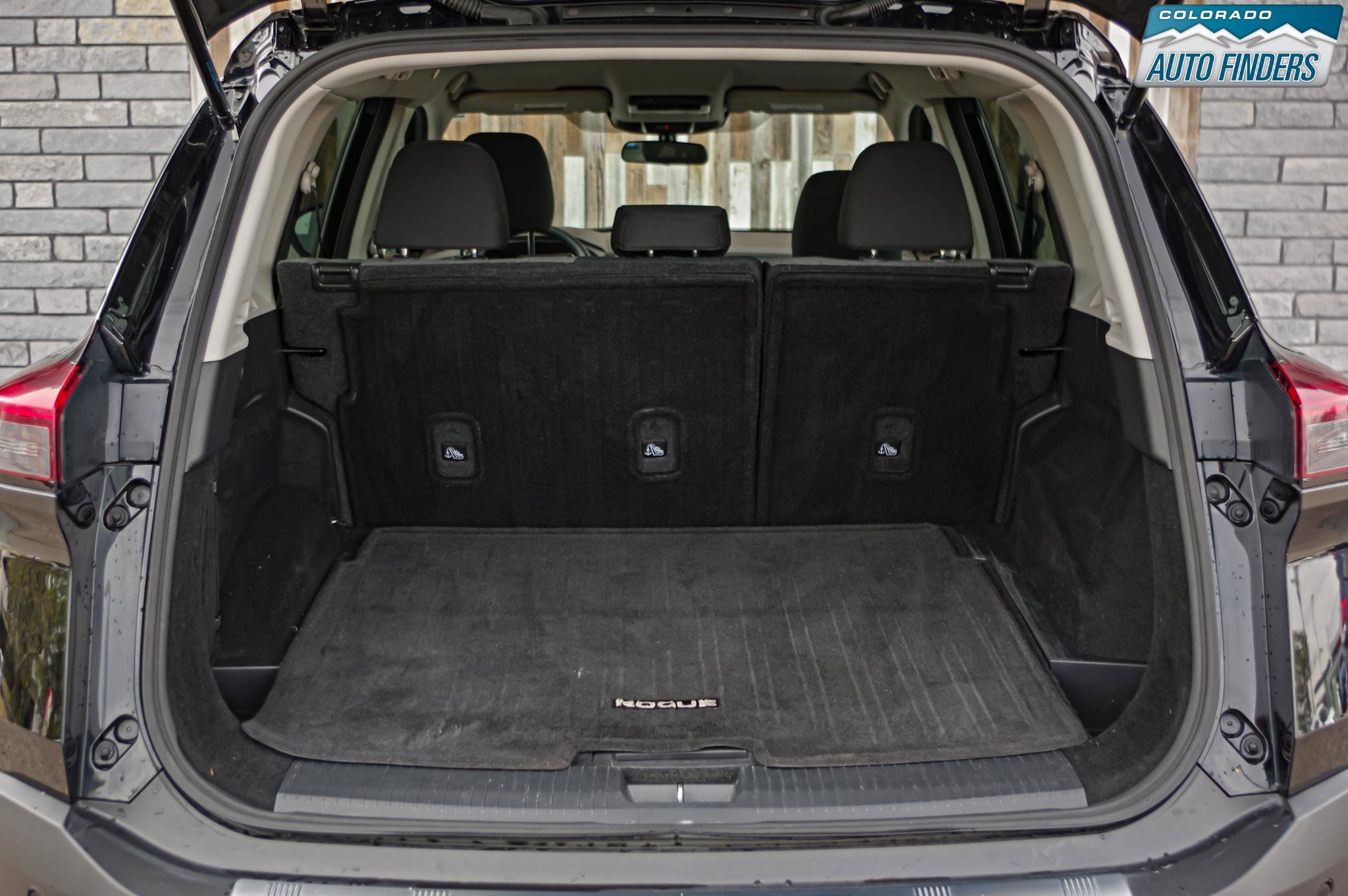 Used 2022 Nissan Rogue SV image 28