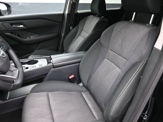 Used 2025 Nissan Rogue SV FWD image 19