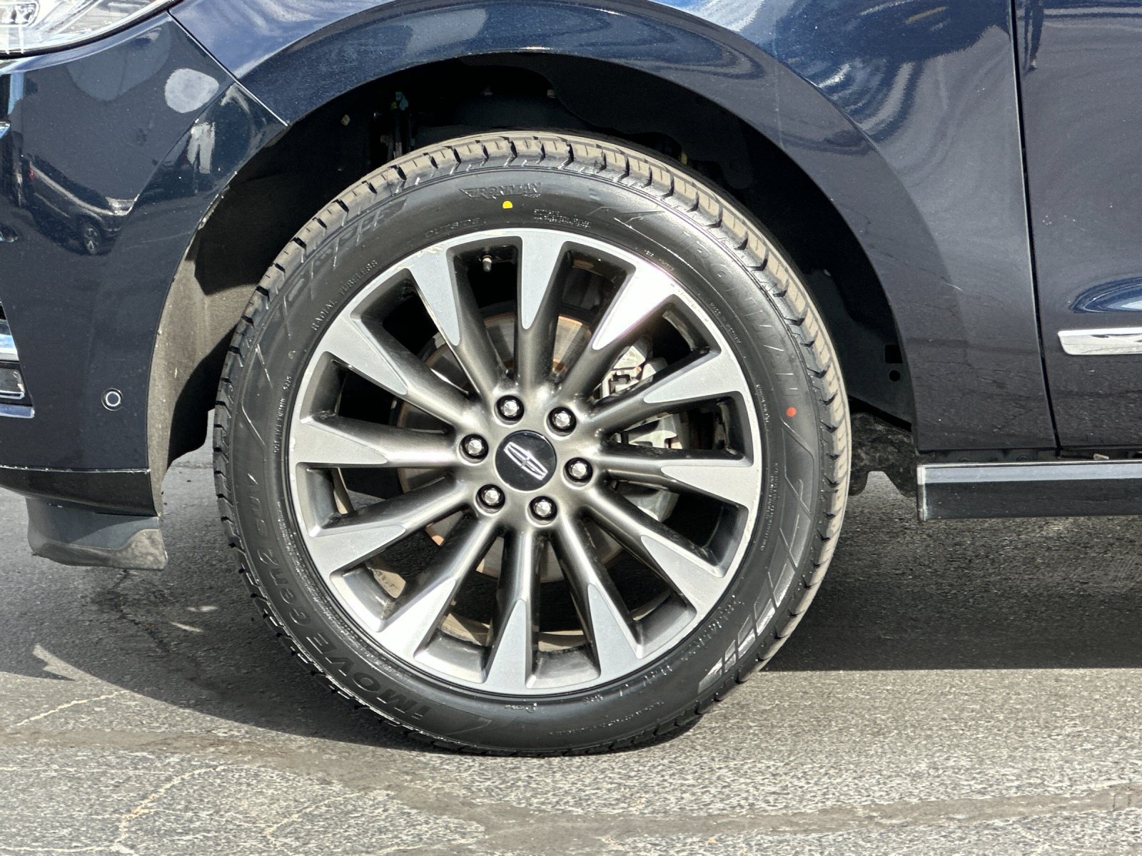 Certified 2021 Lincoln Navigator Reserve w/ Luxury Package AWD/4WD image 26
