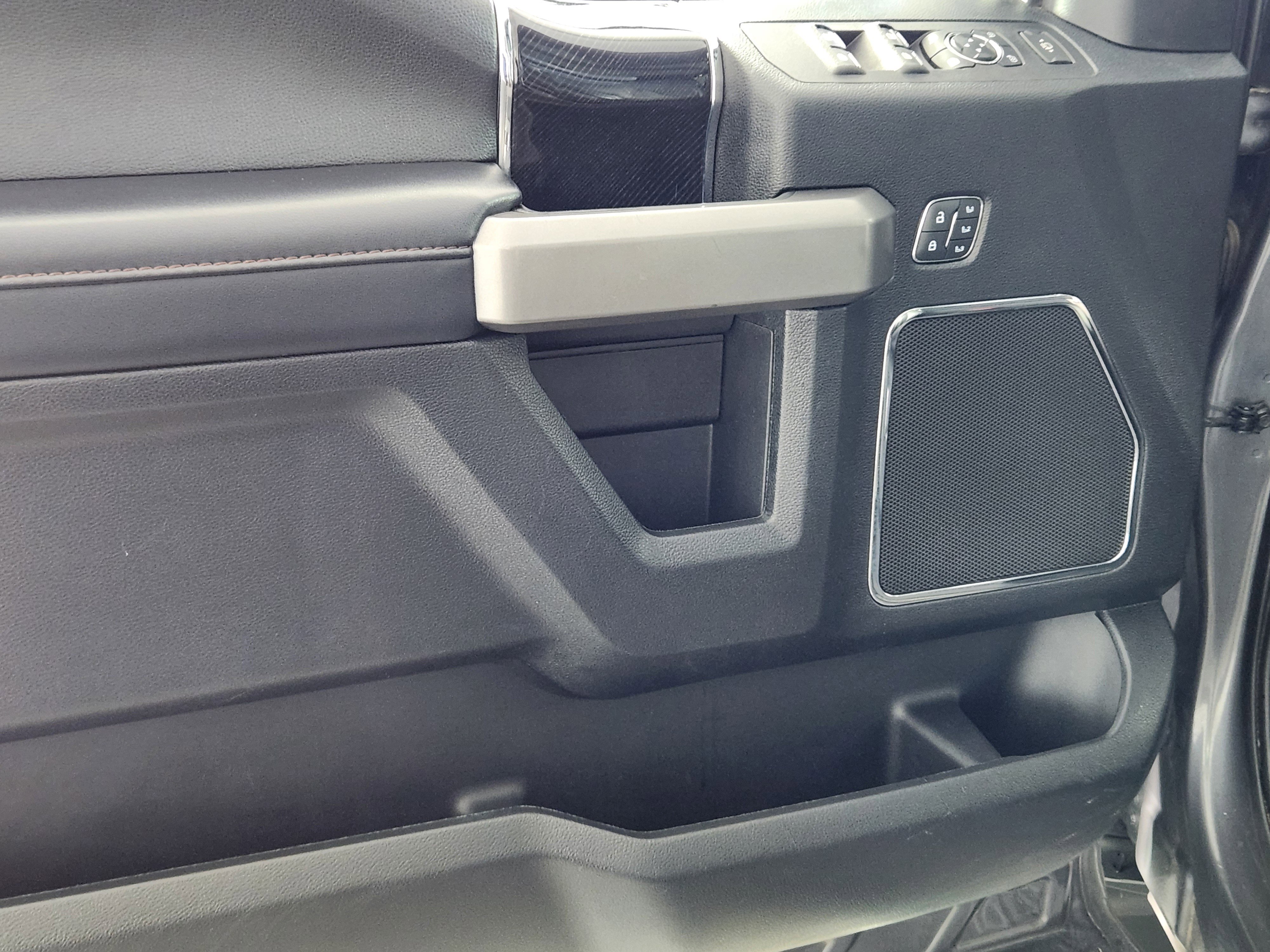 Used 2021 Ford F250 Platinum image 16