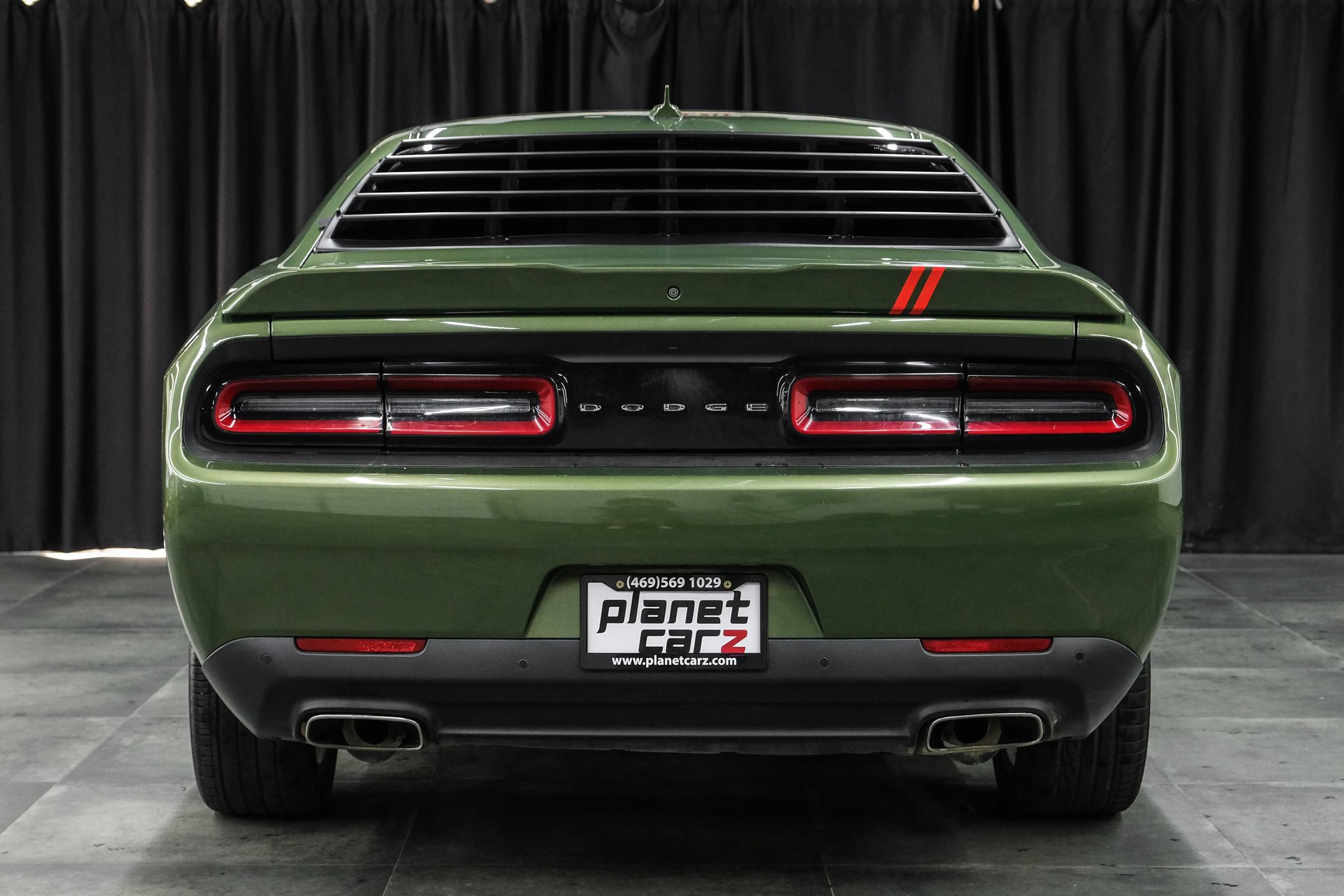 Used 2022 Dodge Challenger SXT w/ Plus Package RWD image 10