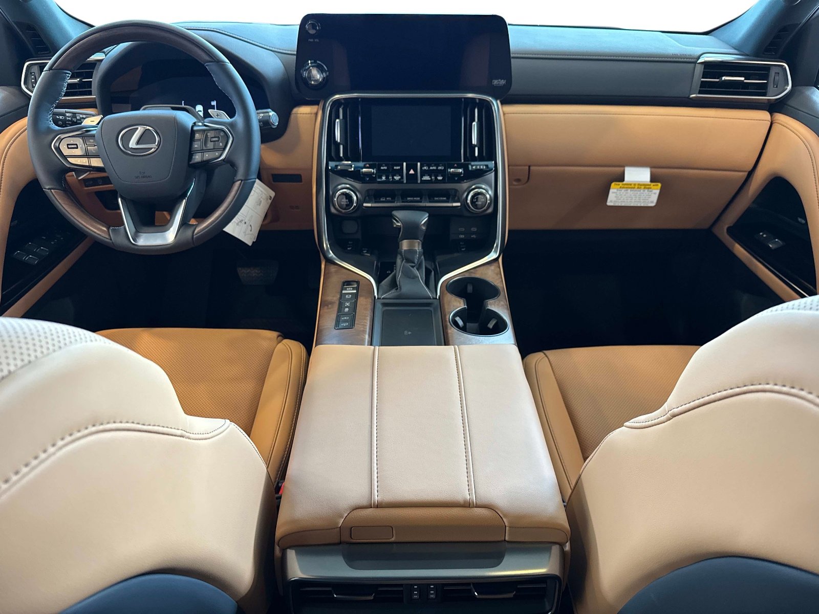 New 2026 Lexus LX 600 4WD w/ Luxury Package image 16