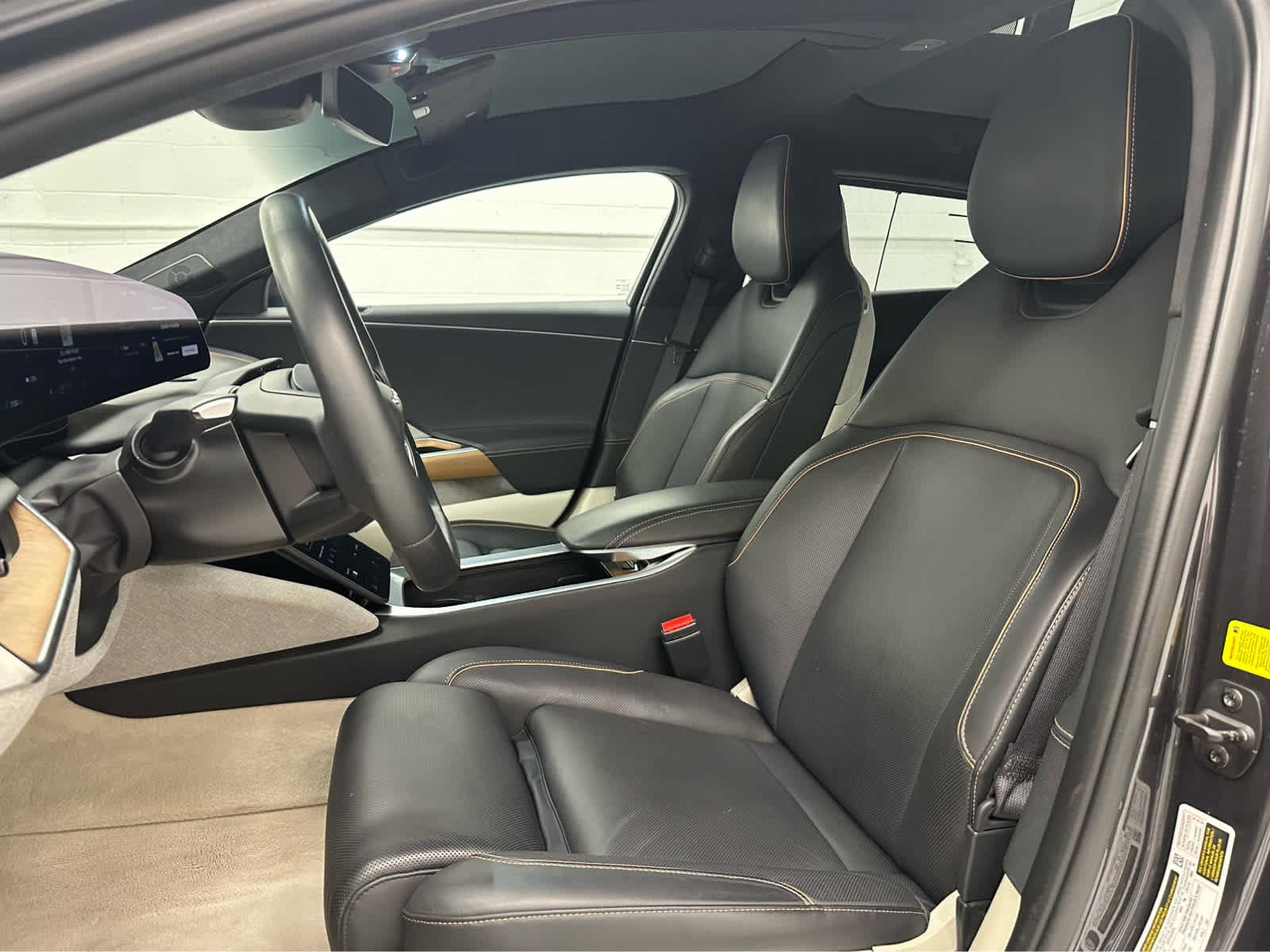 Used 2023 Lucid Air Touring AWD/4WD image 11