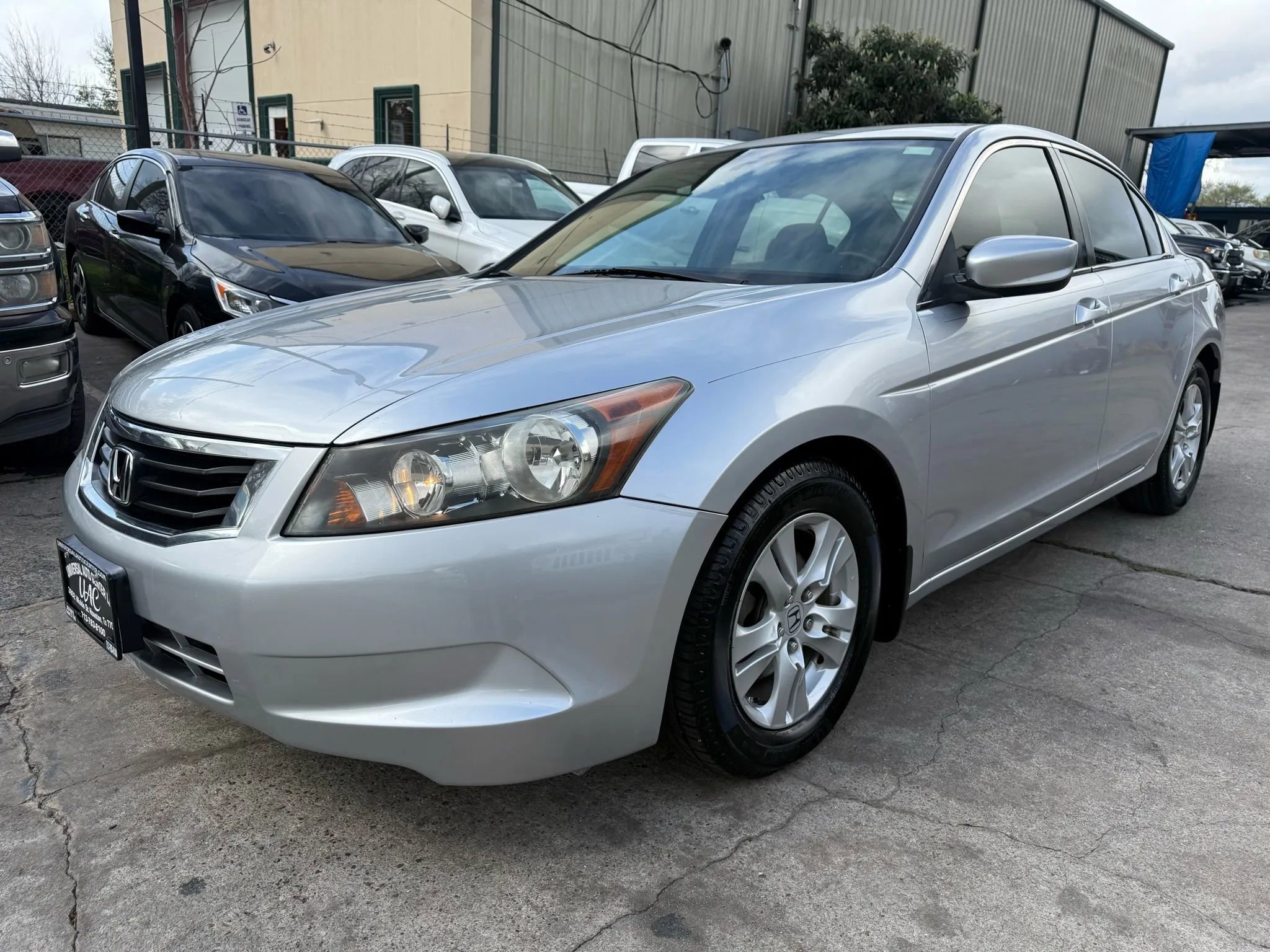 Used 2009 Honda Accord LX-P image 3