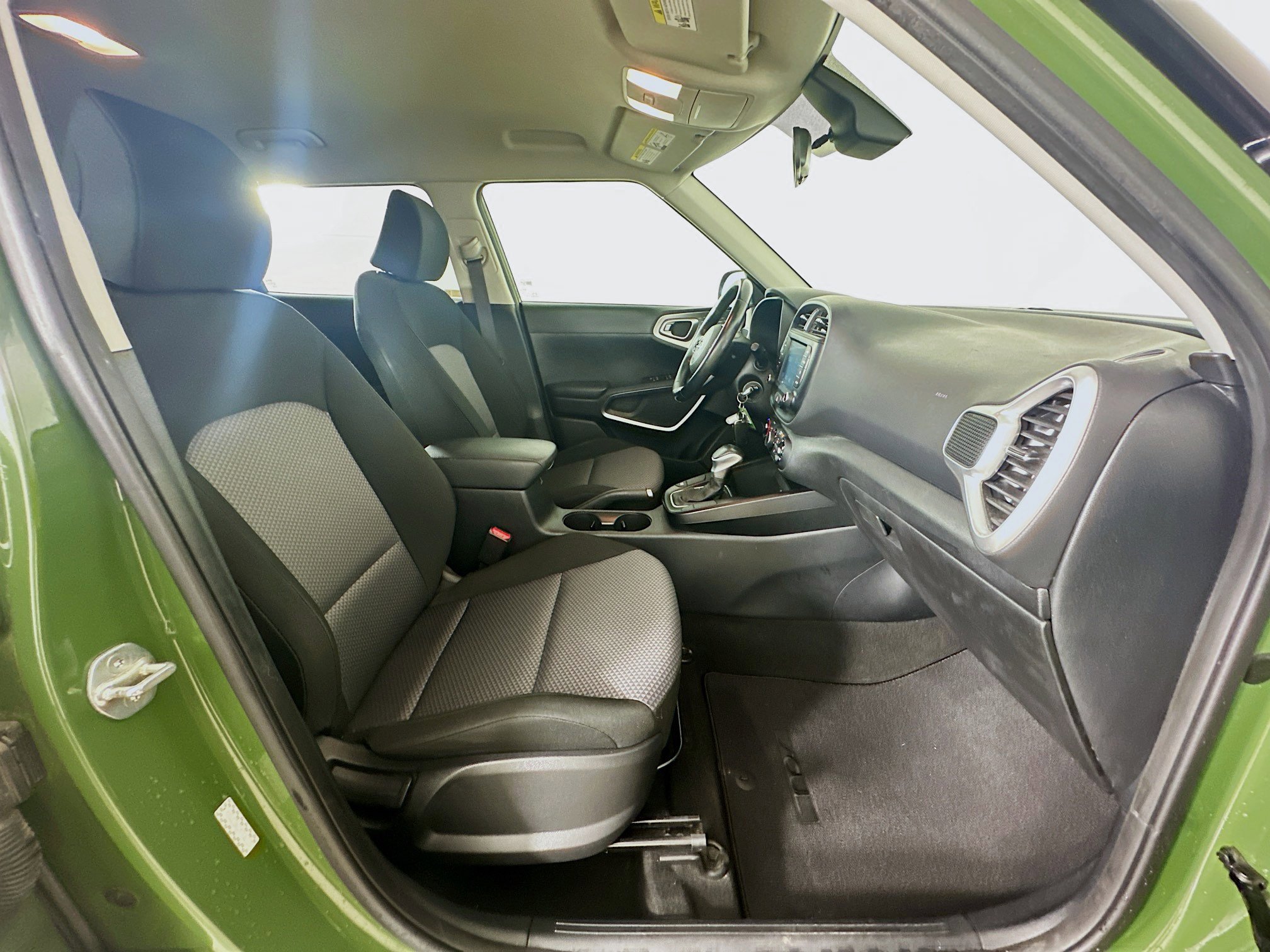 Used 2021 Kia Soul X-Line FWD image 29
