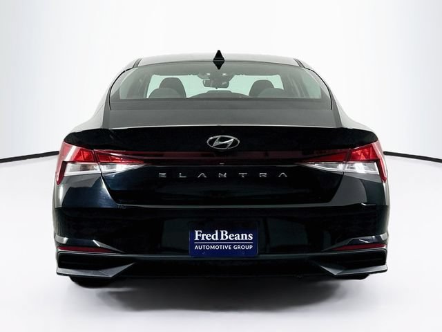 Certified 2023 Hyundai Elantra SEL w/ Cargo Package FWD image 7