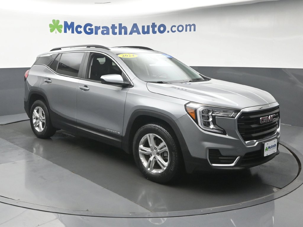 Used 2024 GMC Terrain SLE w/ Driver Convenience Package AWD/4WD image 2