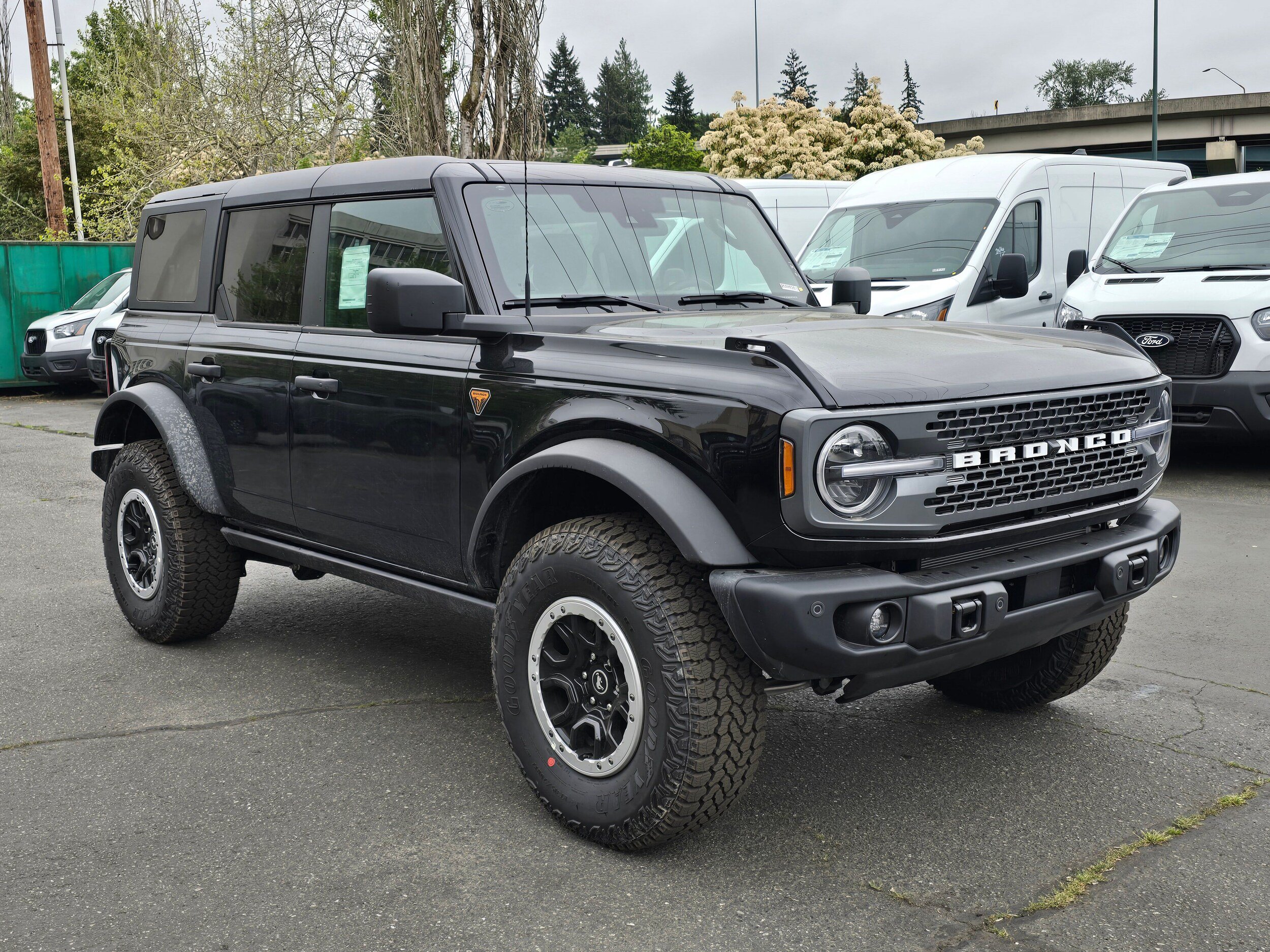 New 2026 Ford Bronco Badlands AWD/4WD image 7