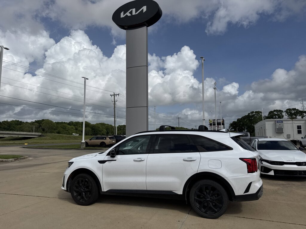 Used 2023 Kia Sorento SX image 20