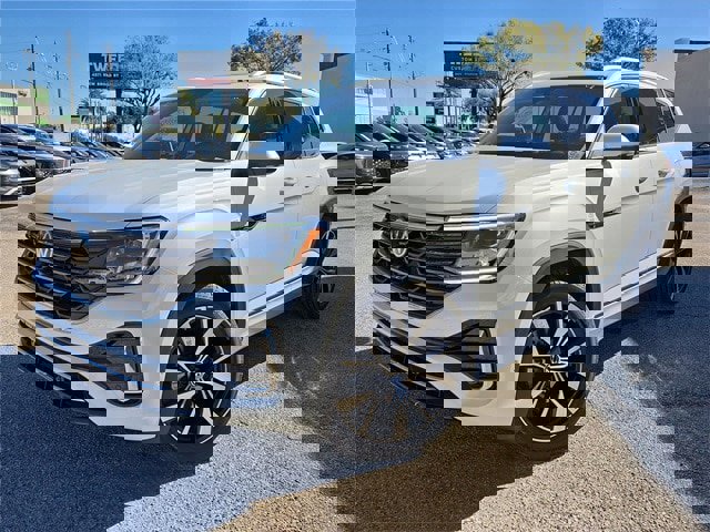 New 2026 Volkswagen Atlas SEL Premium R-Line image 30