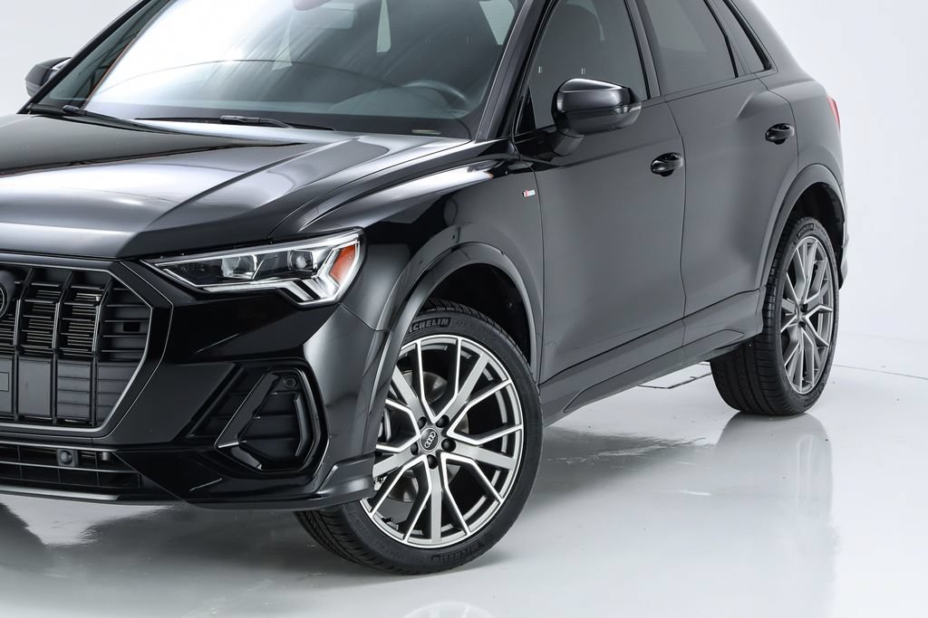 Used 2025 Audi Q3 2.0T Premium Plus AWD/4WD image 45