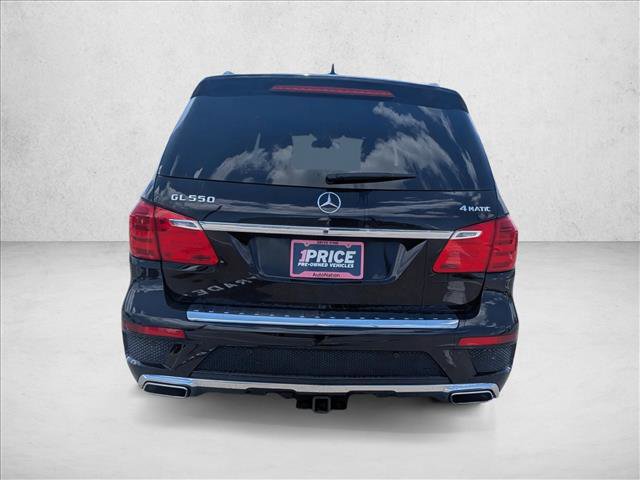 Used 2015 Mercedes-Benz GL 550 4MATIC image 5