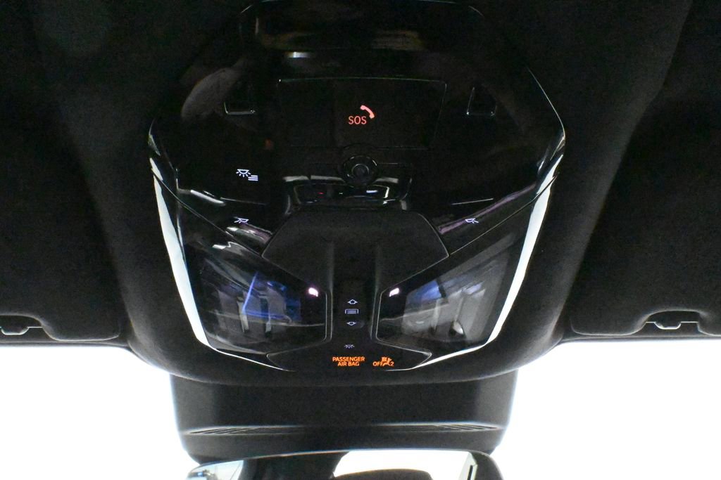 New 2026 BMW 740i xDrive image 21