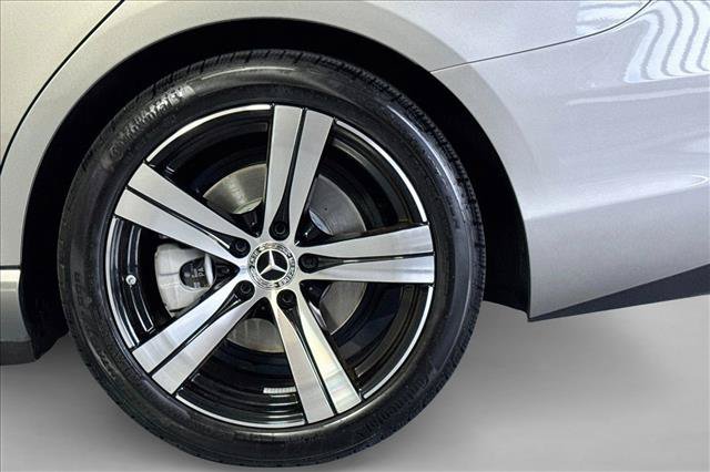 Used 2024 Mercedes-Benz C 300 Sedan image 30