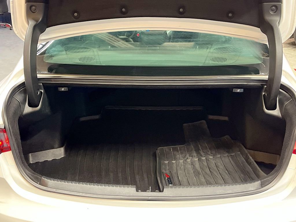 Used 2023 Acura TLX Type S AWD/4WD image 28