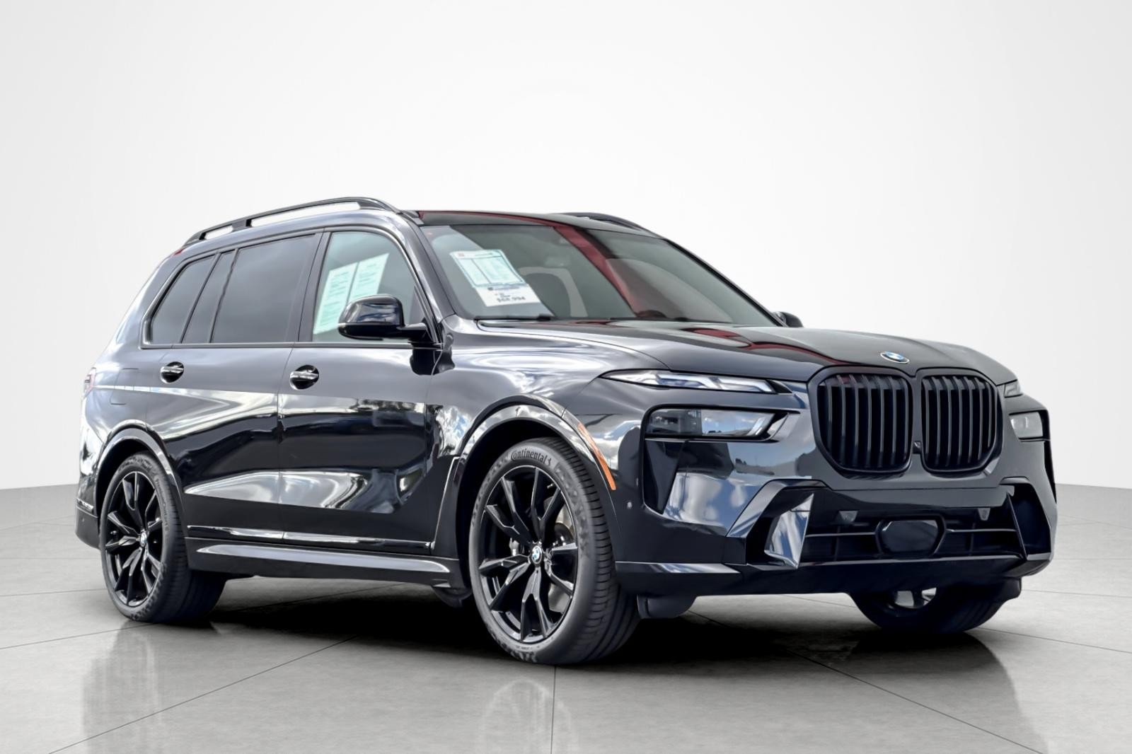 Used 2024 BMW X7 xDrive40i w/ M Sport Package image 7