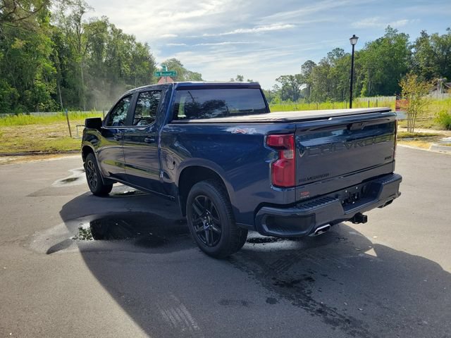 Used 2022 Chevrolet Silverado 1500 RST w/ LPO, Blackout Package AWD/4WD image 3