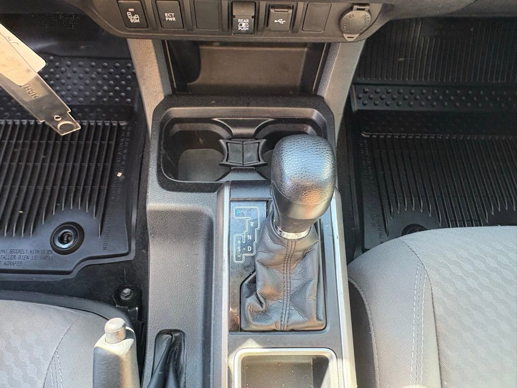 Certified 2022 Toyota Tacoma SR5 w/ Technology Package image 18