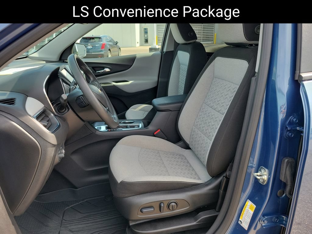 Used 2024 Chevrolet Equinox LS w/ LS Convenience Package AWD/4WD image 9