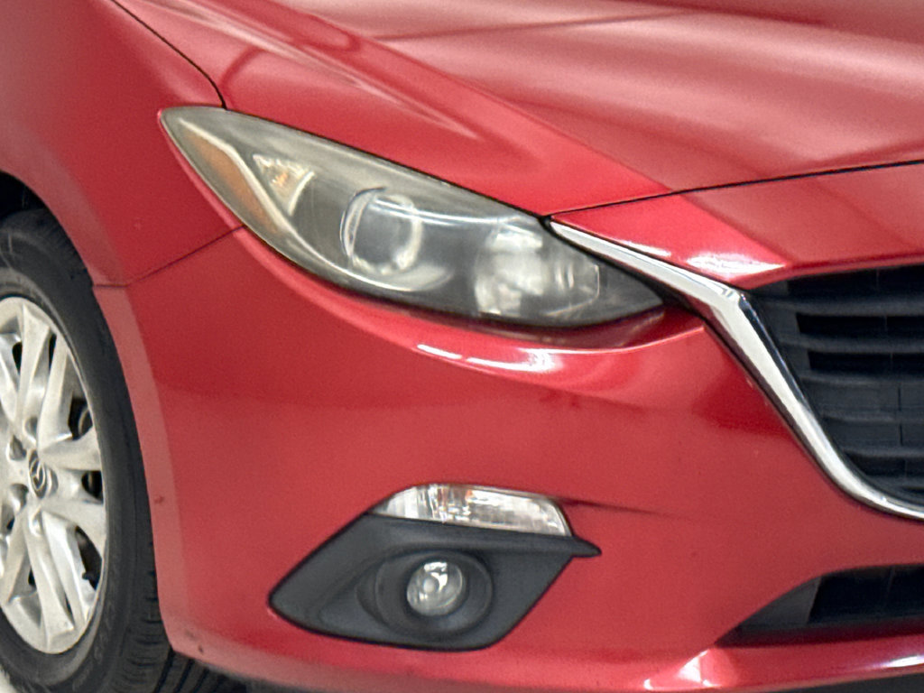 Used 2015 MAZDA MAZDA3 i Grand Touring w/ Appearance Package FWD image 5
