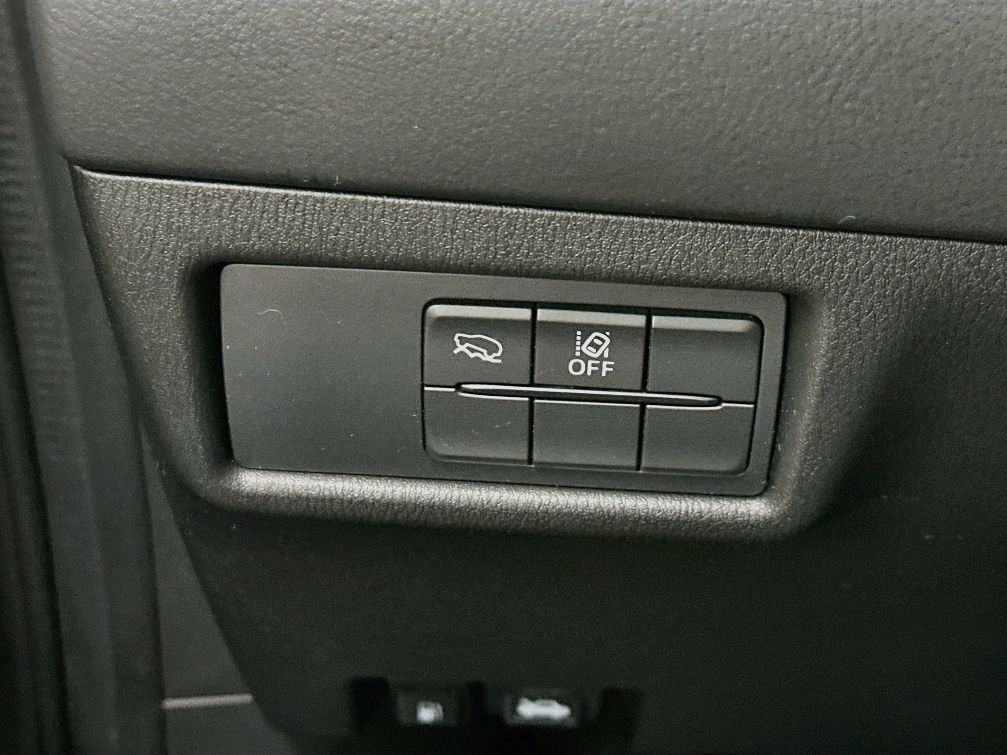Used 2025 MAZDA CX-5 AWD 2.5 S w/ Select Package image 17