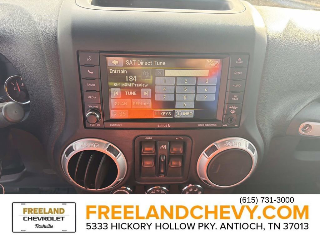 Used 2013 Jeep Wrangler Unlimited Rubicon w/ Connectivity Group image 25