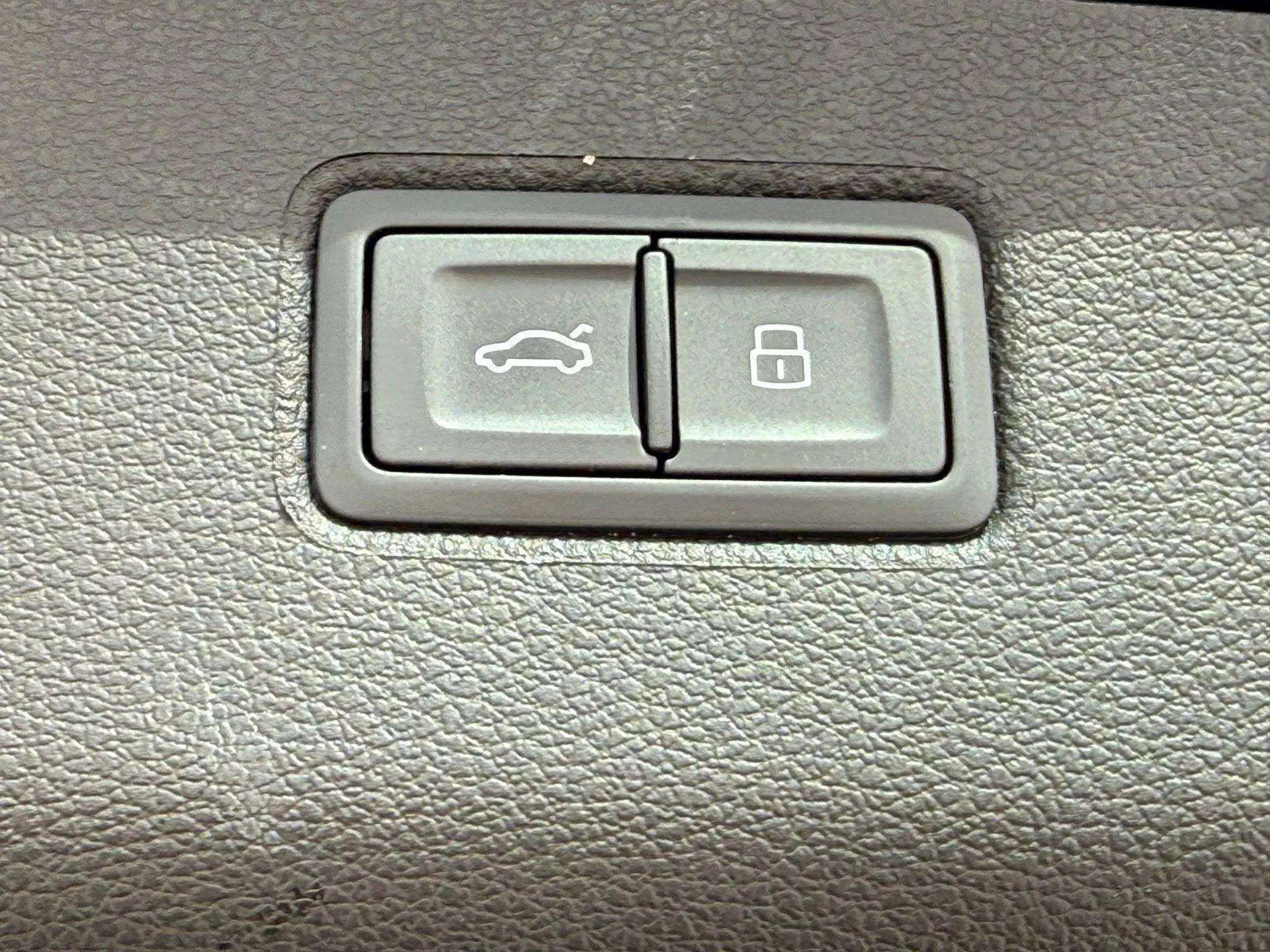 Used 2021 Bentley Bentayga Speed image 15