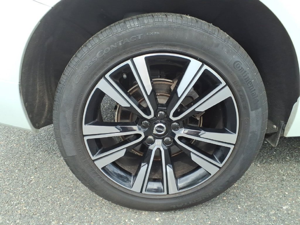 Used 2021 Volvo XC60 T5 Momentum w/ Climate Package AWD/4WD image 7