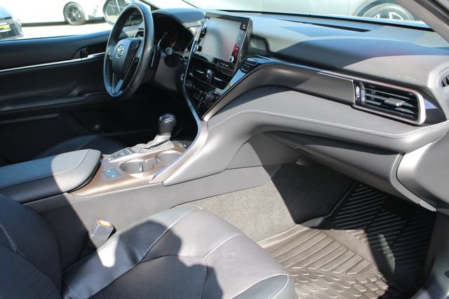 Used 2021 Toyota Camry XSE FWD image 24