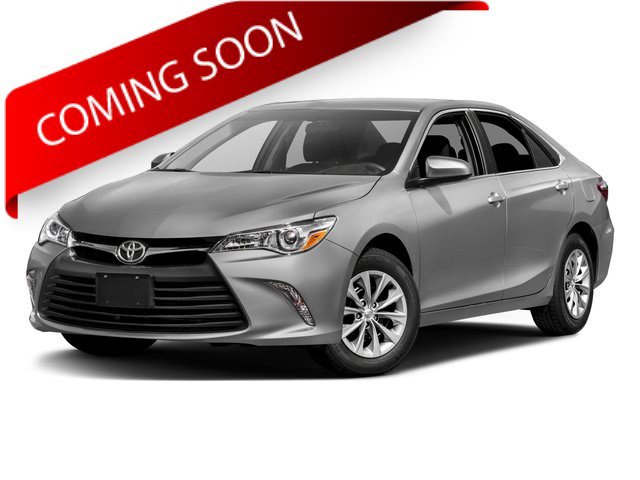 Used 2017 Toyota Camry SE w/ Moonroof Package FWD image 1