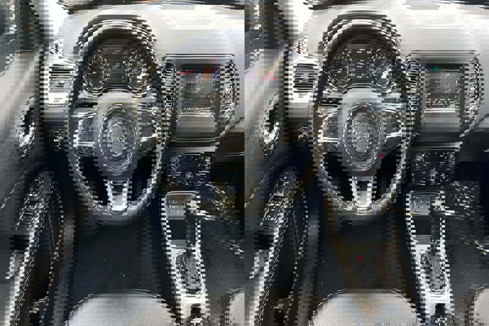 Used 2018 Jeep Compass Latitude w/ Popular Equipment Group image 15