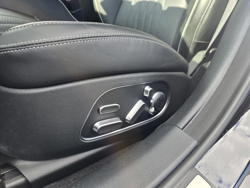 Used 2024 Genesis G90 3.5T image 21