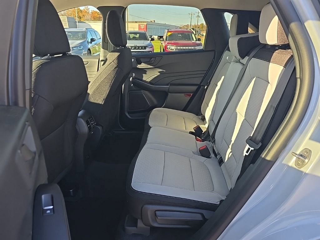 New 2026 Ford Escape Active w/ Tech Pack #1 AWD/4WD image 18