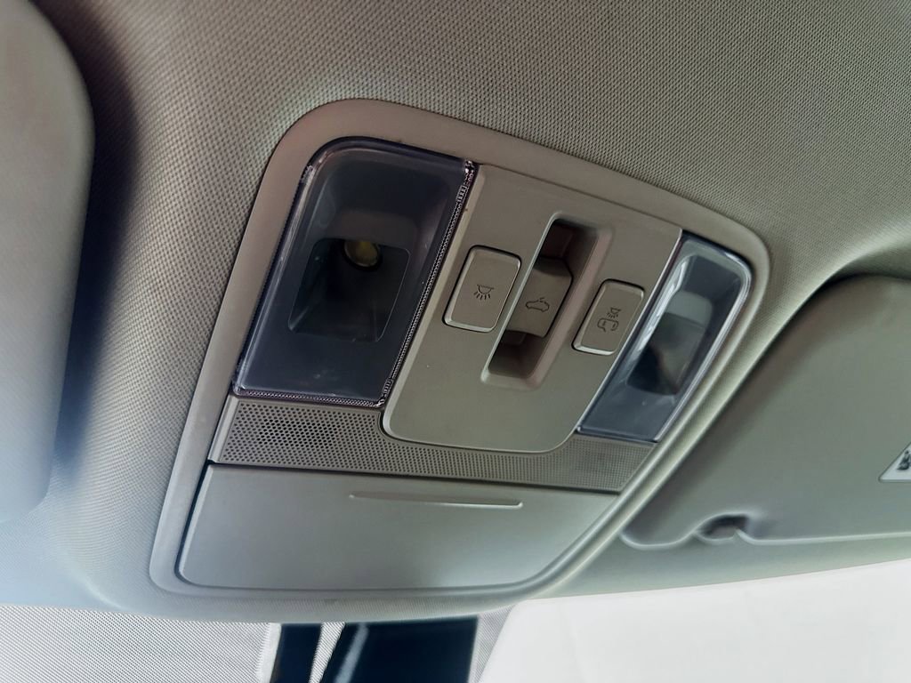 Used 2025 Kia Soul EX image 32