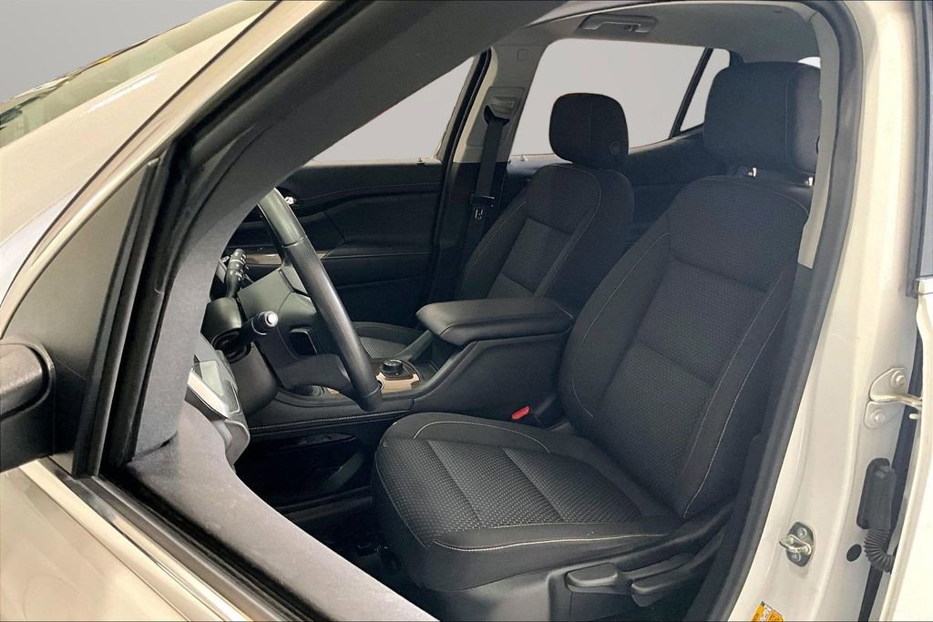 Used 2023 GMC Acadia SLE w/ LPO, Floor Liner Package FWD image 21