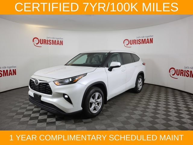 Used 2023 Toyota Highlander LE AWD/4WD image 4