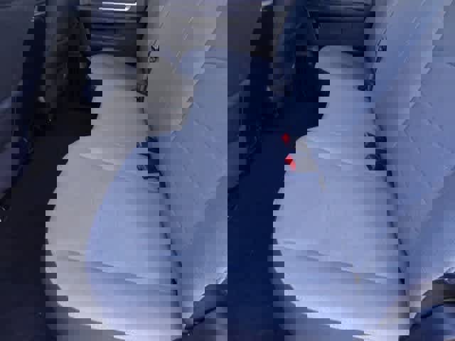 Used 2022 RAM 1500 Classic SLT image 7