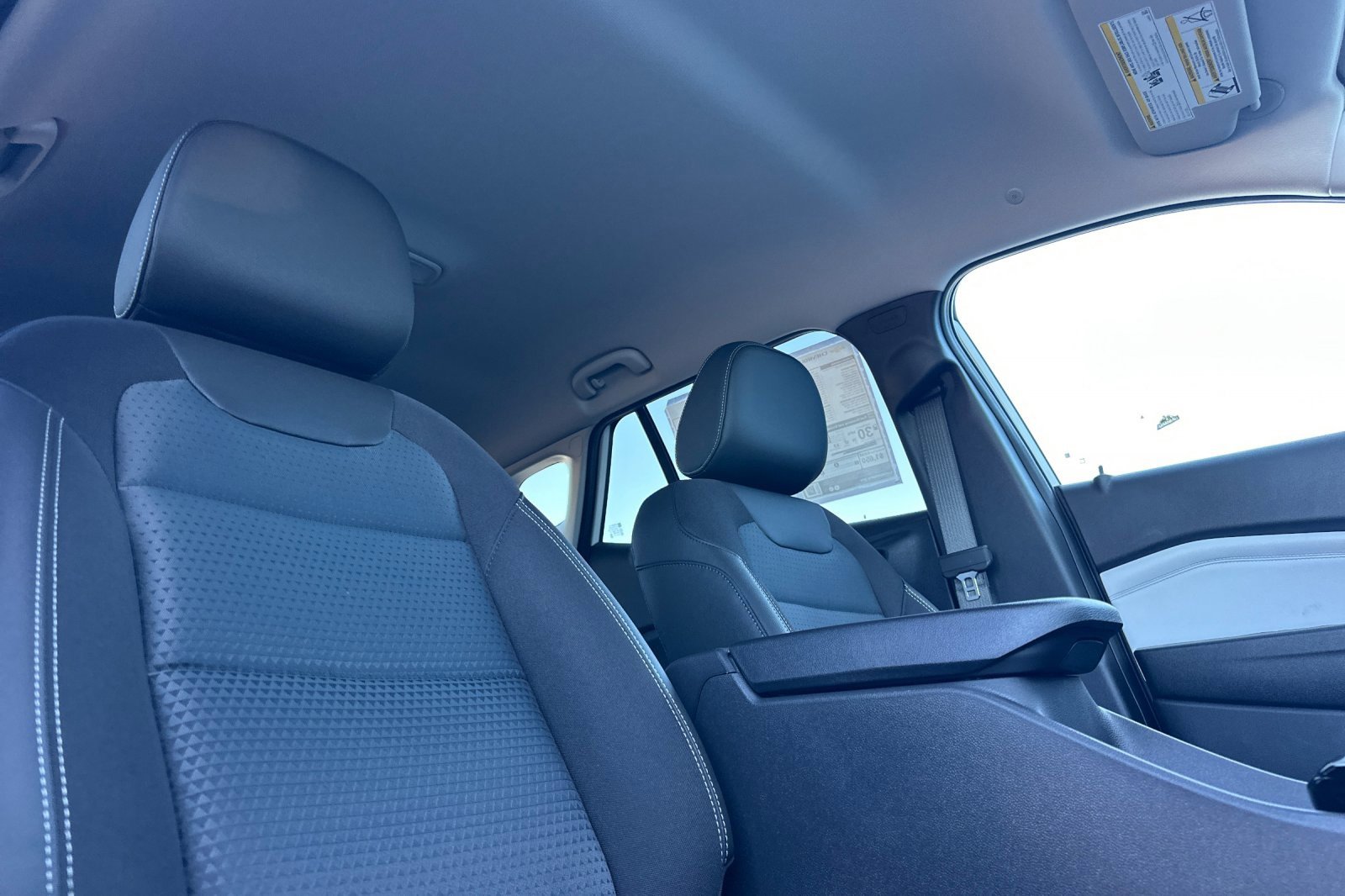 New 2026 Chevrolet Trax LT w/ LT Convenience Package image 17